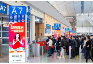 深圳北高铁站广告,刷屏机广告投放效果分析